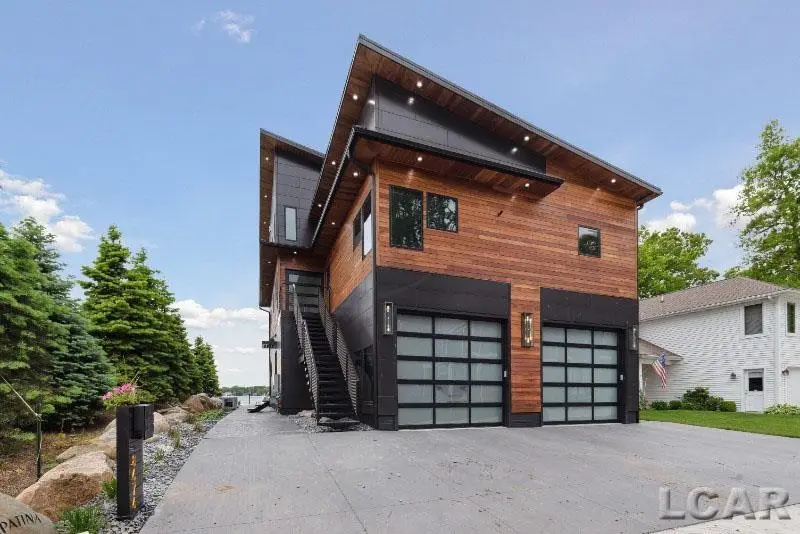 8676 Cherry Point DR, Manitou Beach, MI 49253 - #3