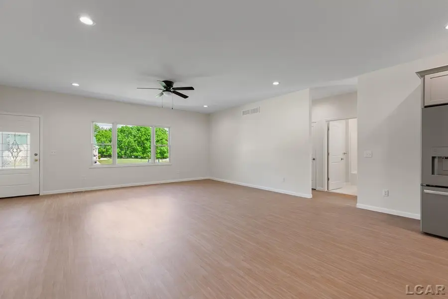 4173 Evergreen RD, Adrian, MI 49221 - #3