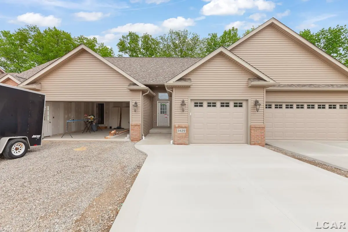 1639 Rivers Edge CT, Adrian, MI 49221 - #1