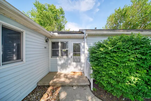 128 Irwin ST, Brooklyn, MI 49230