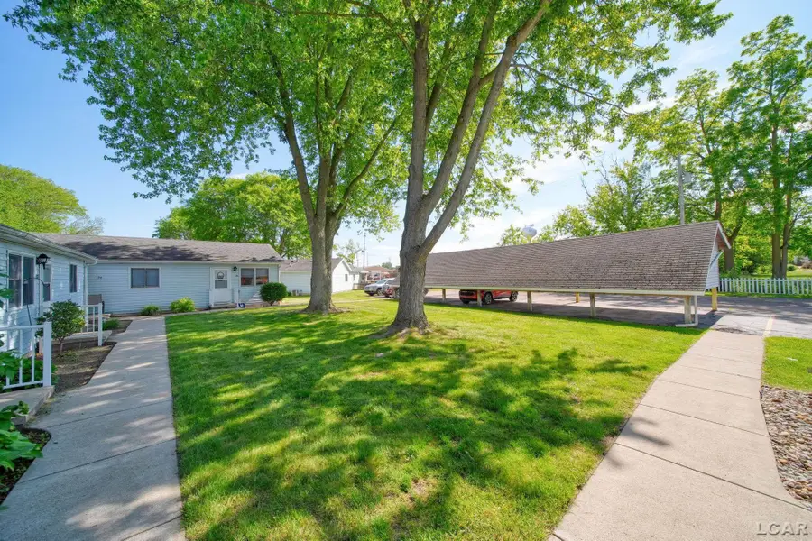 128 Irwin ST, Brooklyn, MI 49230 - #3
