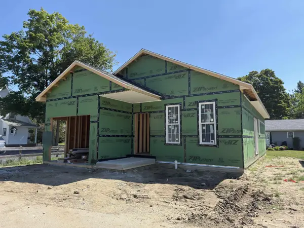 965A W Maumee ST, Adrian, MI 49221