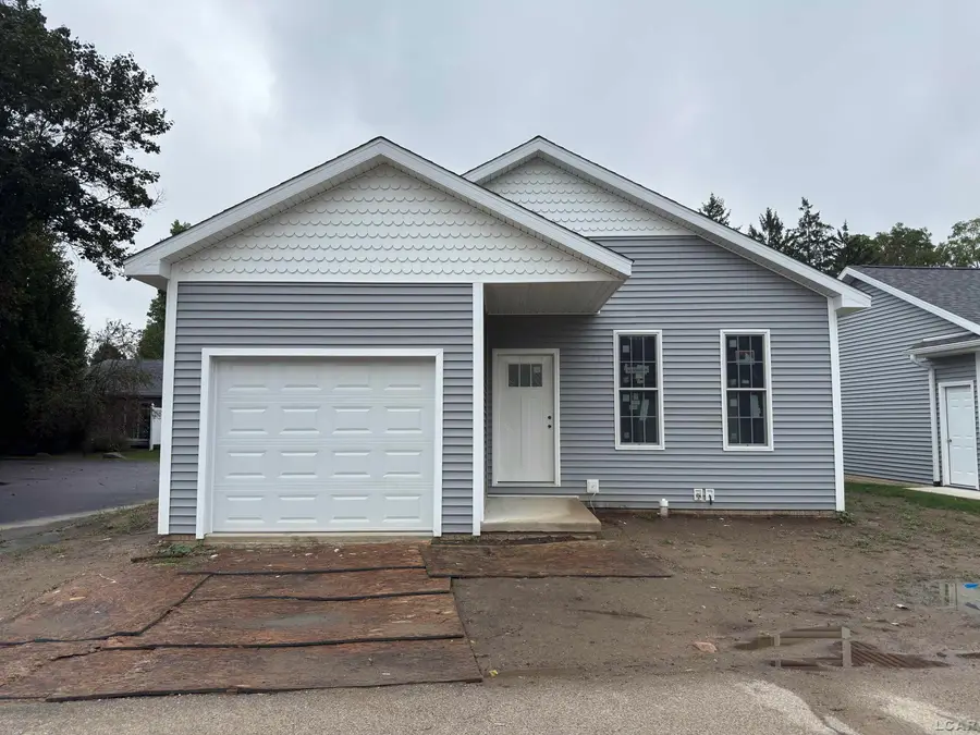 965A W Maumee ST, Adrian, MI 49221 - #2