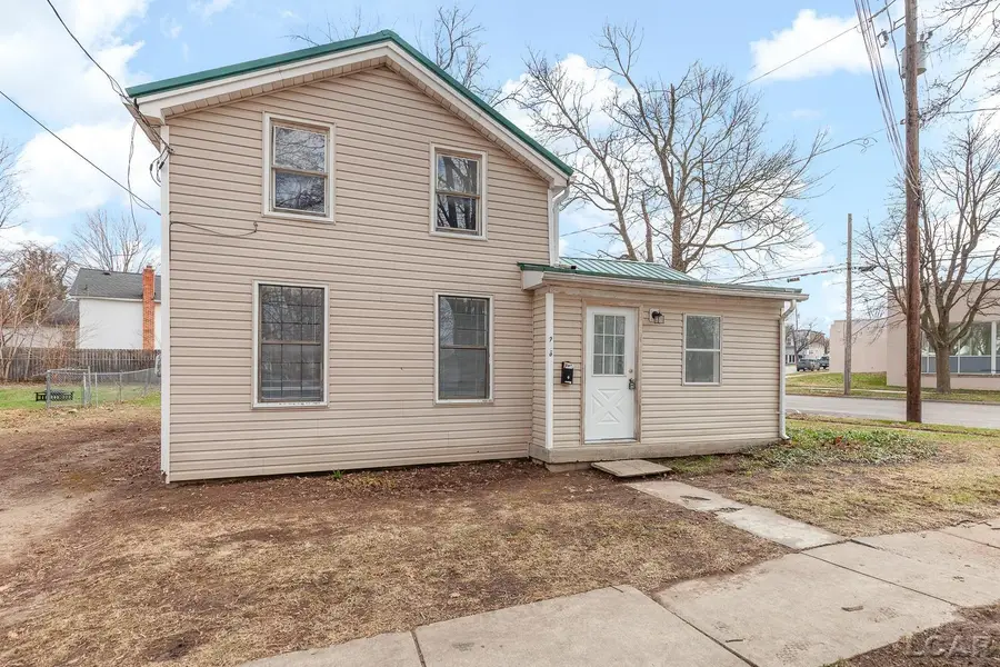 206 Ormsby ST, Adrian, MI 49221 - #2