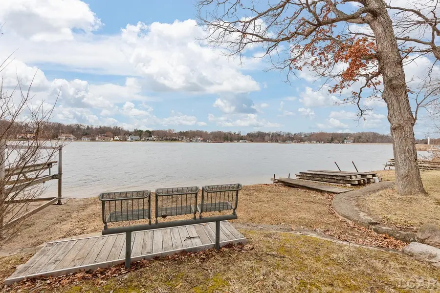 502 Wilbur AVE, Brooklyn, MI 49230 - #3