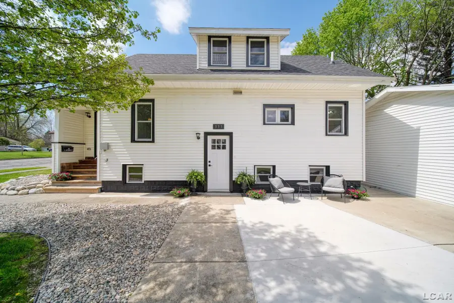 333 E Jefferson St ST, Blissfield, MI 49228 - #2