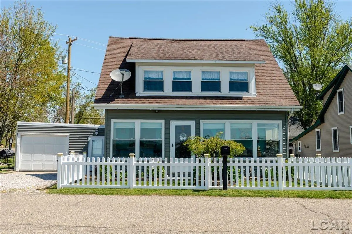 1398 Lakeshore DR, Brooklyn, MI 49230 - #1