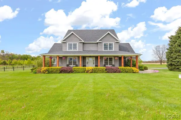 1494 E Gorman RD, Adrian, MI 49221