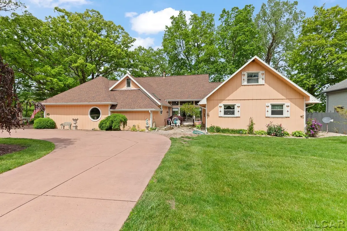 25 S Shore DR, Addison, MI 49220 - #1