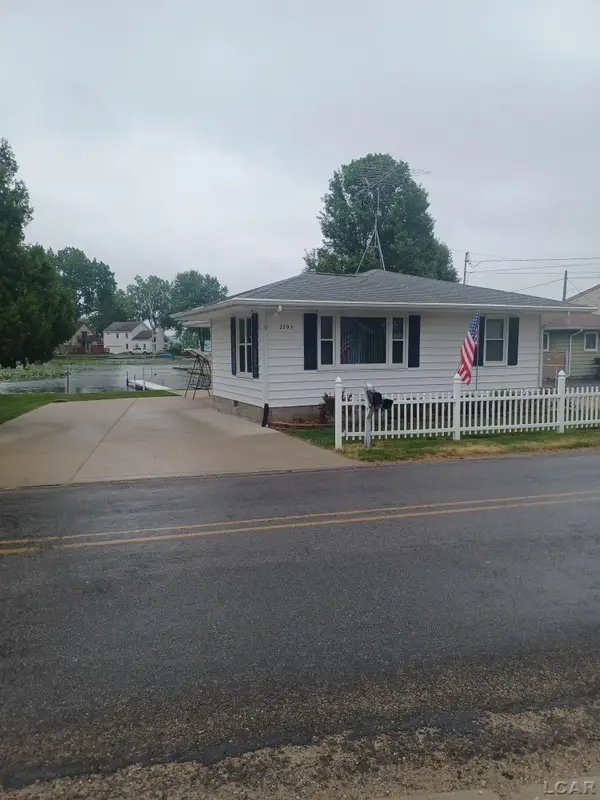 2795 Round Lake, ManitouBeach, MI 49253