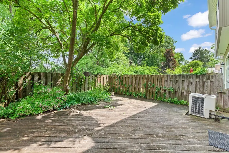 42948 Richards CT, Northville, MI 48167 - #2