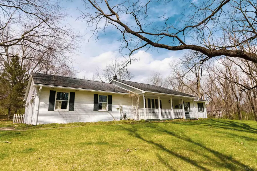 4272 Dillingham DR, Tecumseh, MI 49286 - #3
