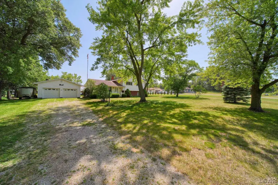 2745 E Carleton RD, Adrian, MI 49221 - #2