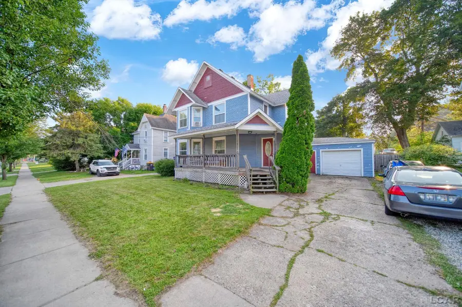 134 S Broad ST, Hillsdale, MI 49242 - #2