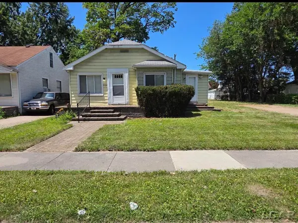 23785 Vance ST, HazelPark, MI 48030
