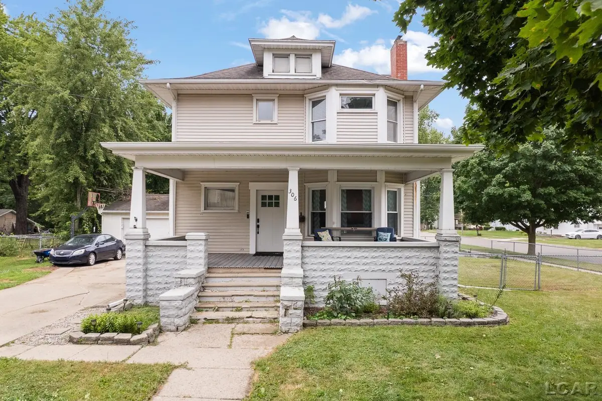 306 N McKenzie ST, Adrian, MI 49221 - #1