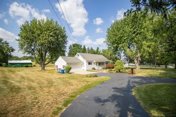 2760 Sharp RD, Adrian, MI 49221