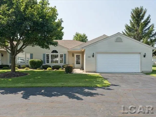 1901 Stillwater DR, Tecumseh, MI 49286 - #1