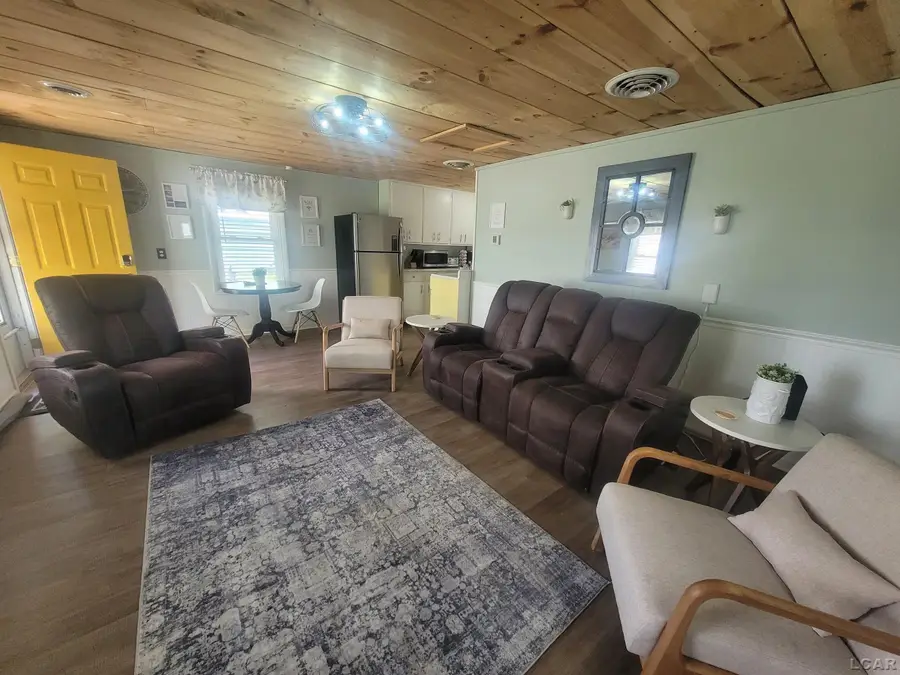 465 Egan HWY, Brooklyn, MI 49230 - #2