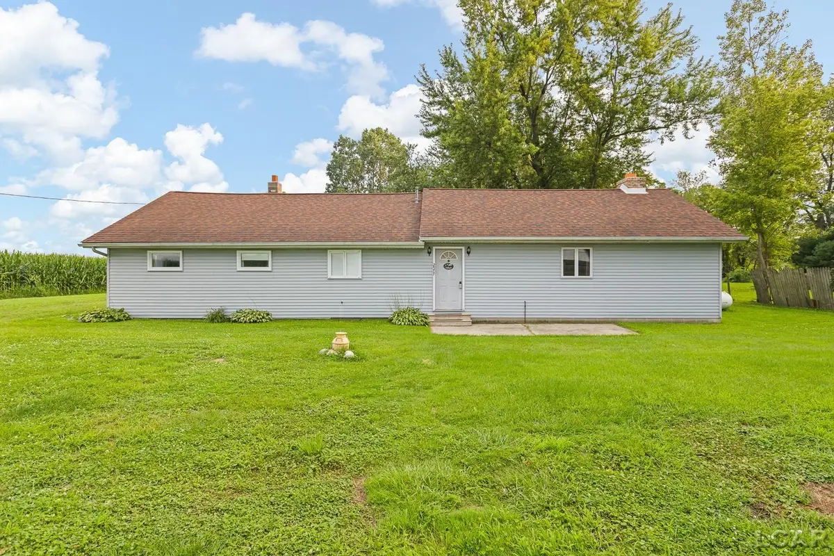 2577 Rauch RD, Erie, MI 48133 - #1