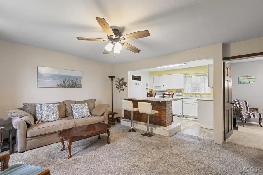 2577 Rauch RD, Erie, MI 48133 - #3