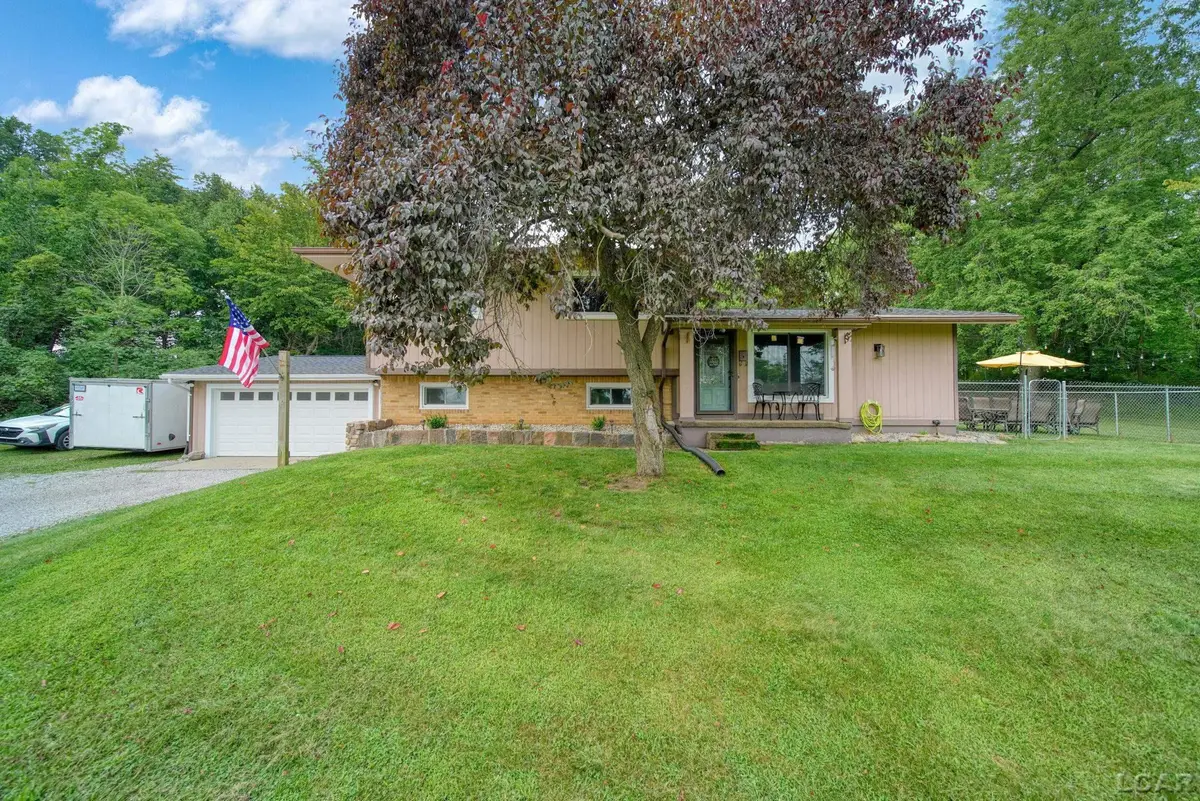 400 Willow Lake RD, Addison, MI 49220 - #1