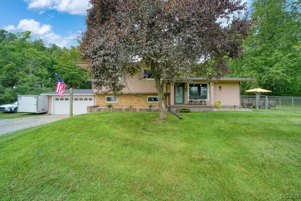 400 Willow Lake RD, Addison, MI 49220