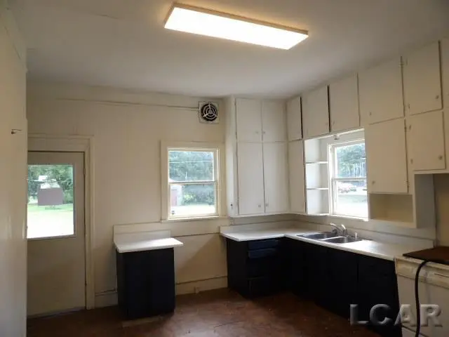 301 W Silver ST, Reading, MI 49274 - #3