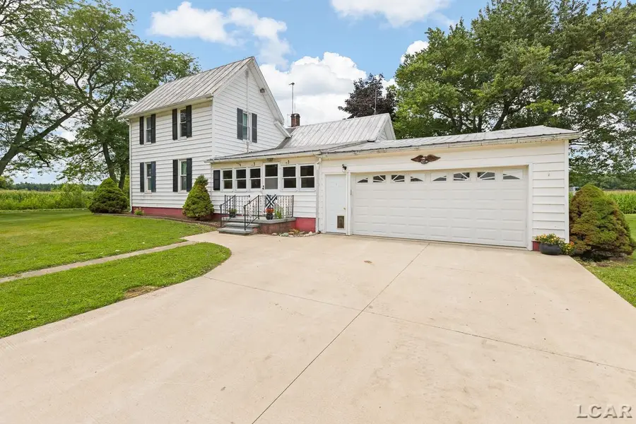 8720 Buckeye RD, Waldron, MI 49288 - #2