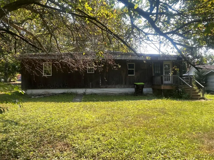 914 Hoch AVE, Adrian, MI 49221 - #3