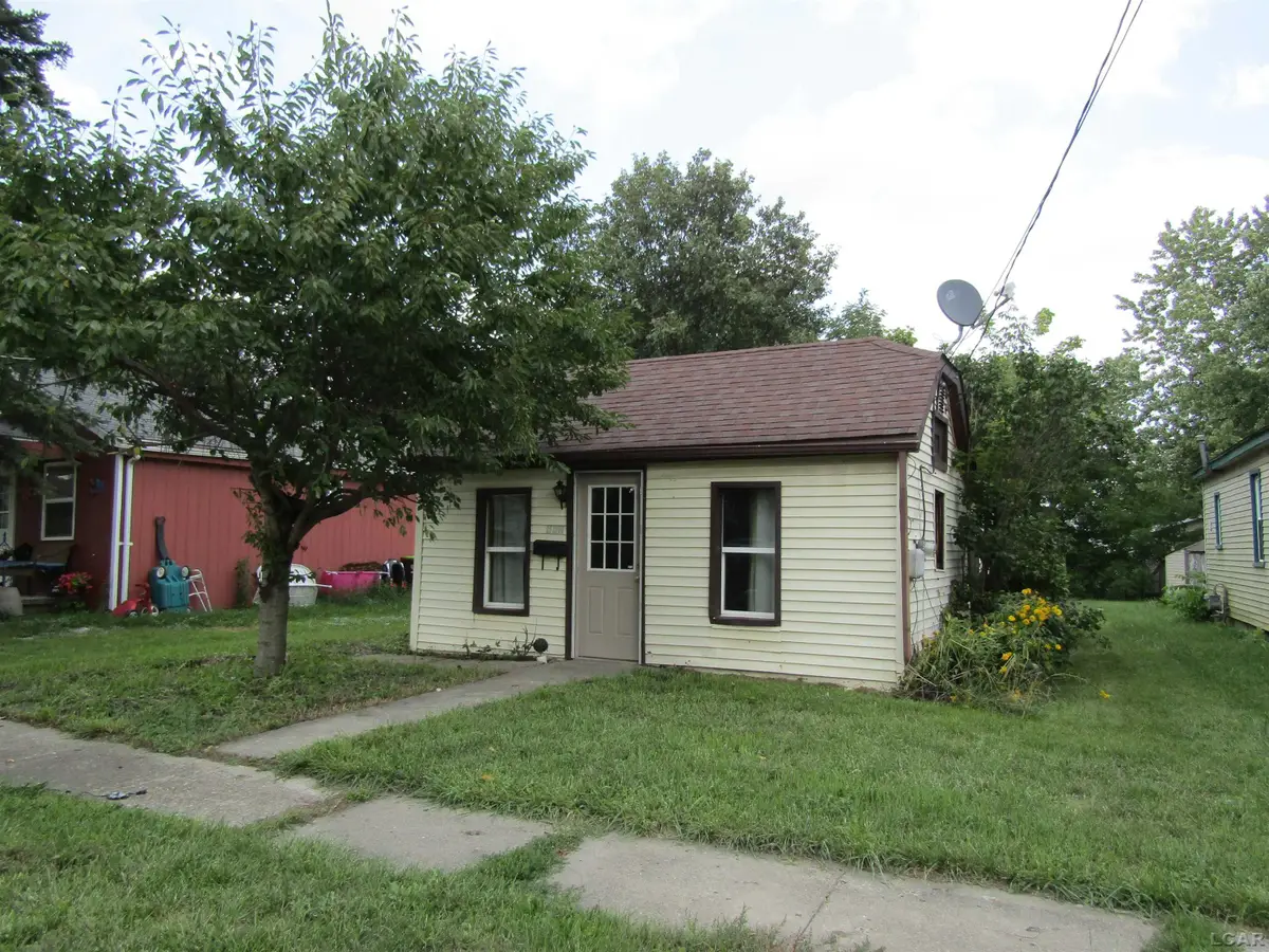 741 Oak ST, Adrian, MI 49221 - #1