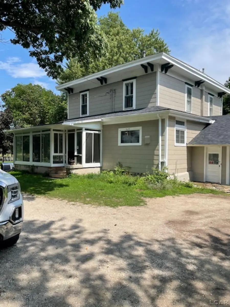 10319 Slee RD, Onsted, MI 49265 - #2