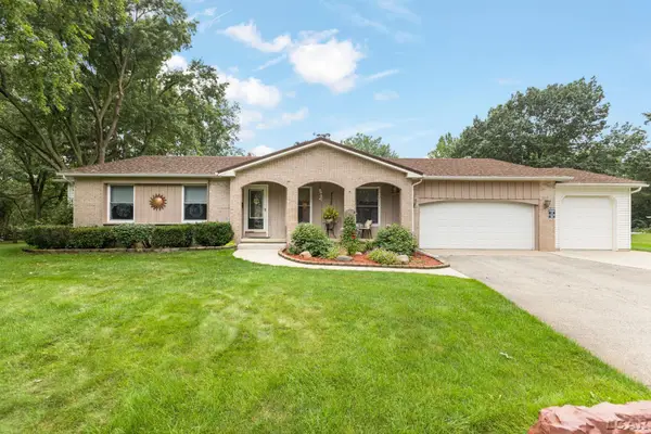 4328 Radcliffe CT, Adrian, MI 49221