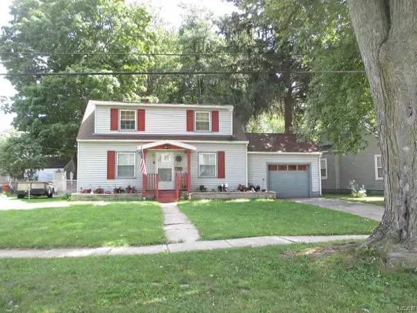 910 Sheffield AVE, Adrian, MI 49221