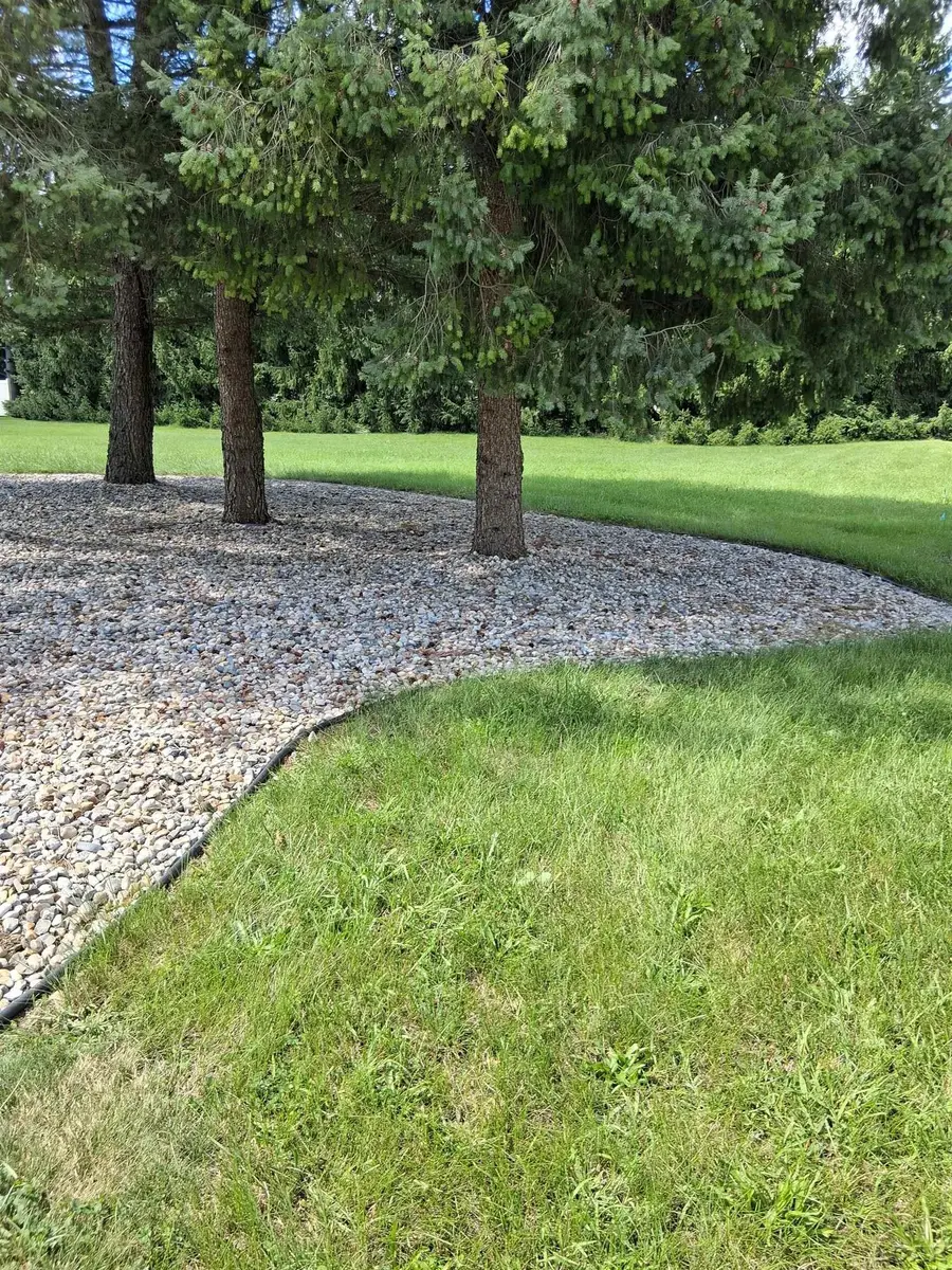 667 Berkshire DR, Adrian, MI 49221 - #3