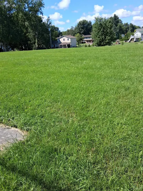 595 N Scott ST, Adrian, MI 49221