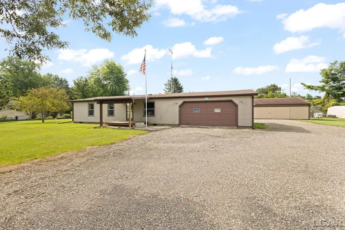 3845 Spielman RD, Adrian, MI 49221 - #1
