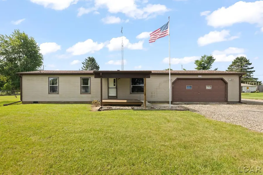 3845 Spielman RD, Adrian, MI 49221 - #2
