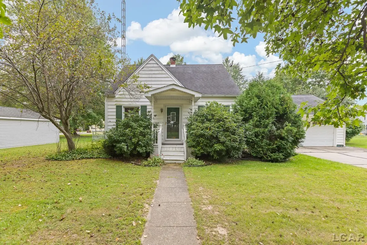355 Rogers RD, Adrian, MI 49221 - #1
