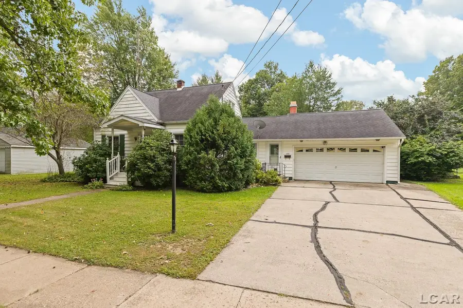 355 Rogers RD, Adrian, MI 49221 - #2