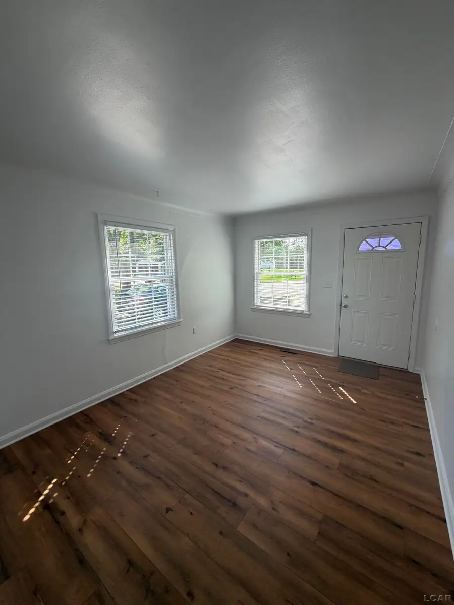 750 W Maple AVE, Adrian, MI 49221 - #2