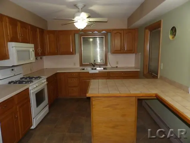 9412 Summerfield RD, Temperance, MI 48182 - #2