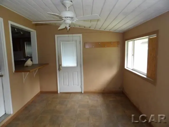 9412 Summerfield RD, Temperance, MI 48182 - #3