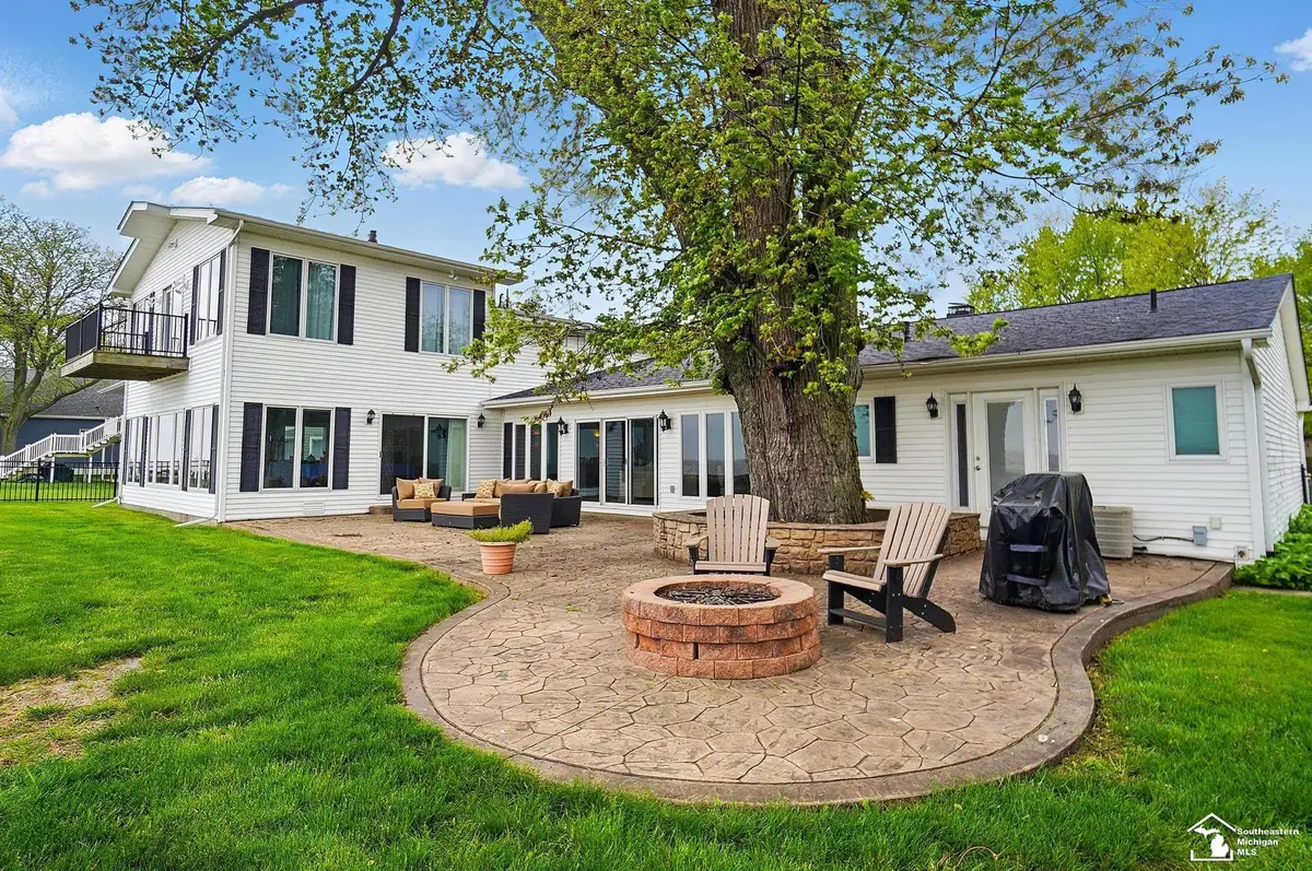 13542 Venetian DR, Monroe, MI 48161 - #1