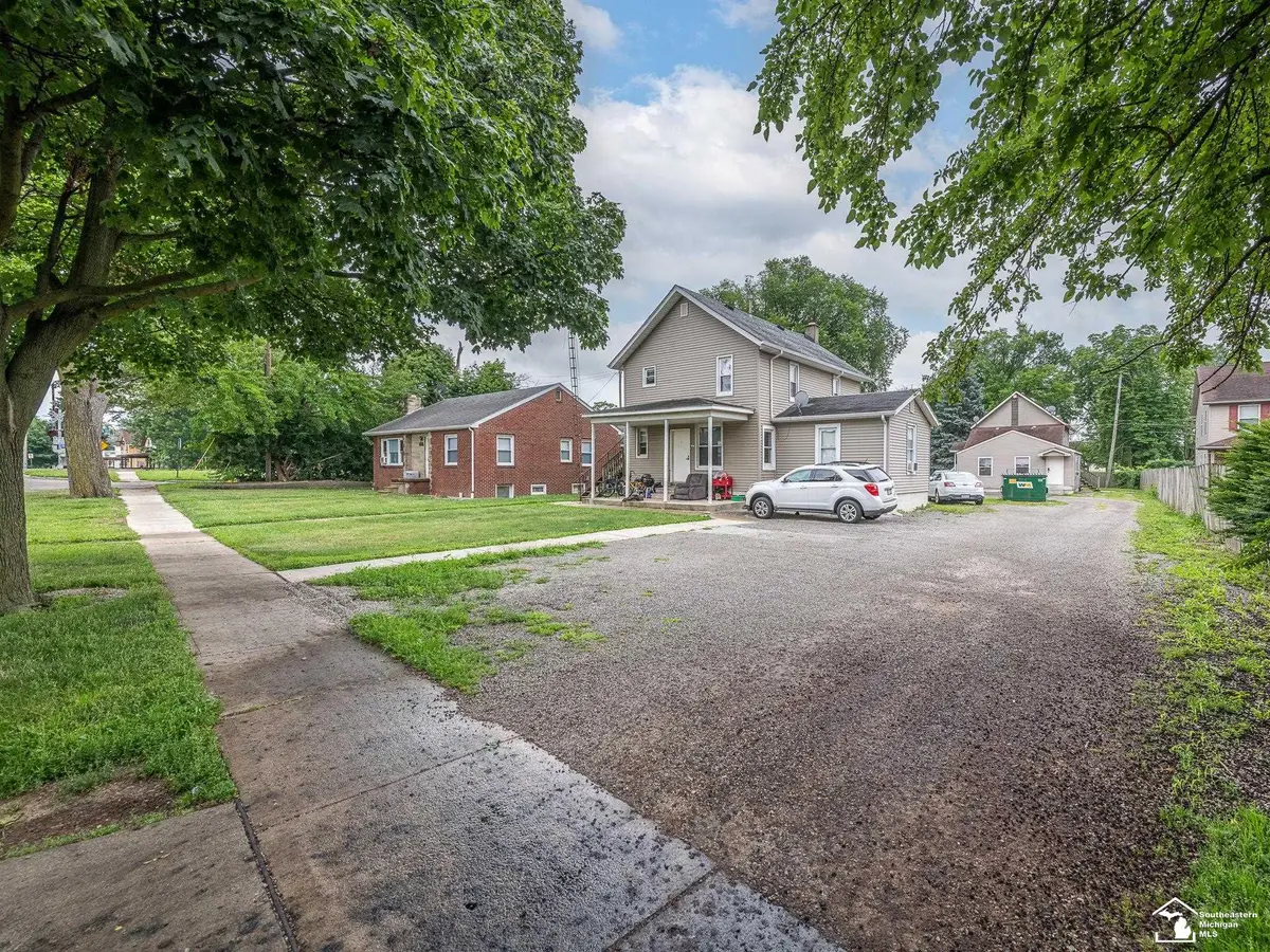926 E Front ST, Monroe, MI 48161 - #1
