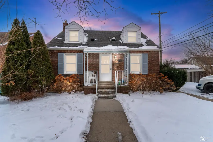 1331 Detroit AVE, Lincoln Park, MI 48146 - #2