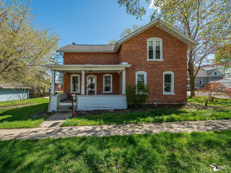 115 Grove ST, Hudson, MI 49247 - #2