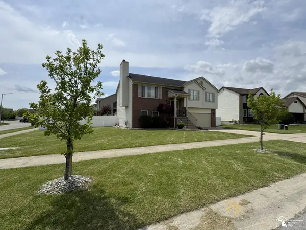 197 DUNDEE RIDGE DR, Dundee, MI 48131