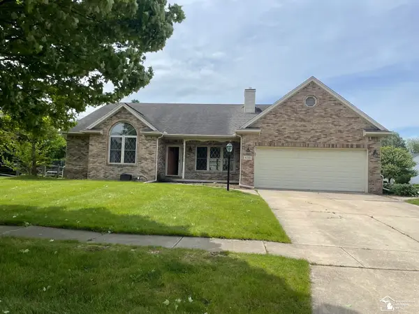 6755 Marzden DR, Lambertville, MI 48144