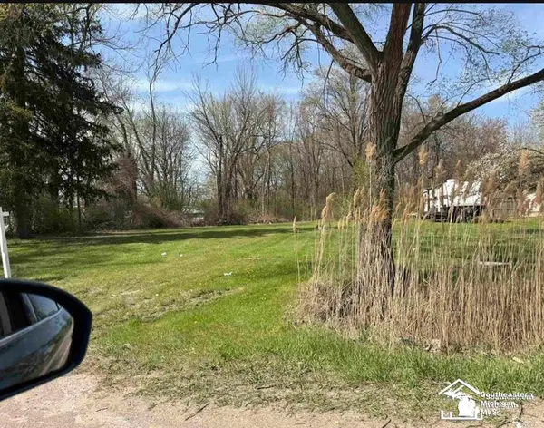30938 Ecorse RD, Romulus, MI 48174